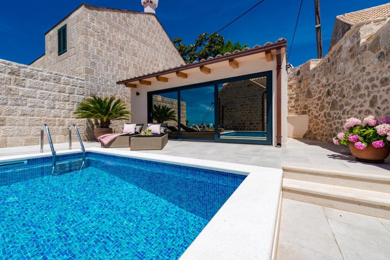 Villa Luigi With A Pool Cavtat Exterior photo